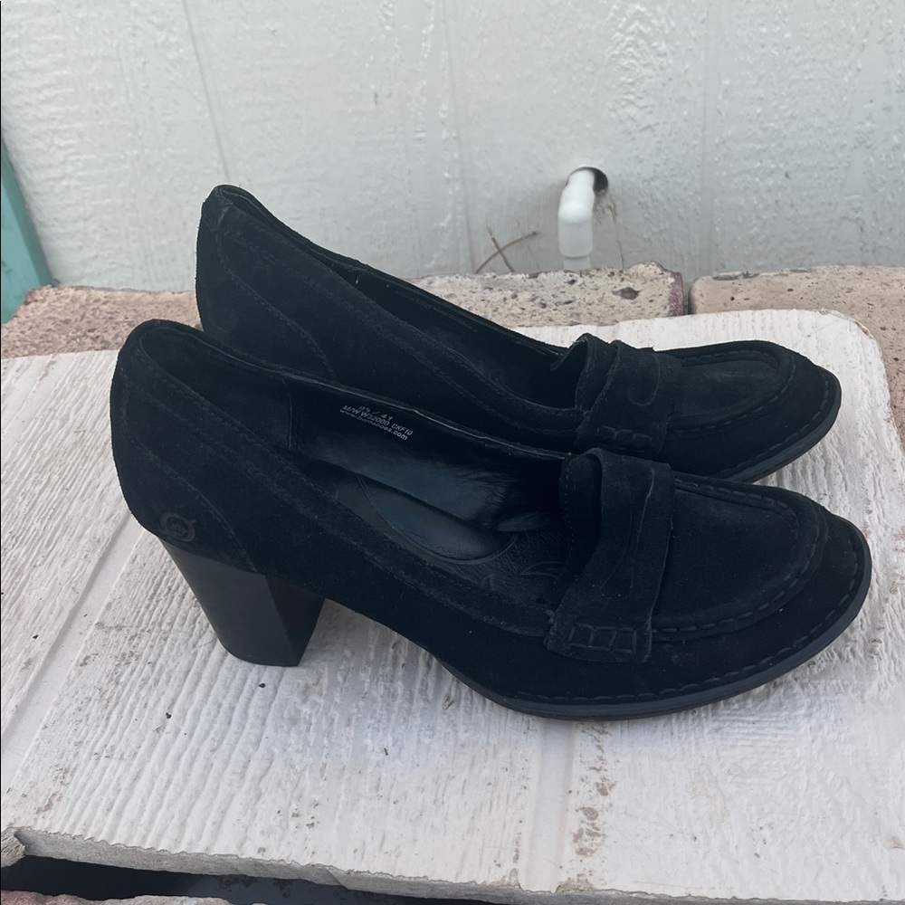 Born Black Suede Heels size 9.5